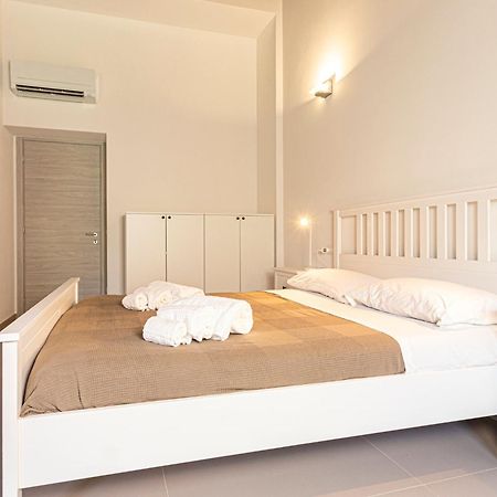 B&B Villa Costanza ลาโกนา ภายนอก รูปภาพ