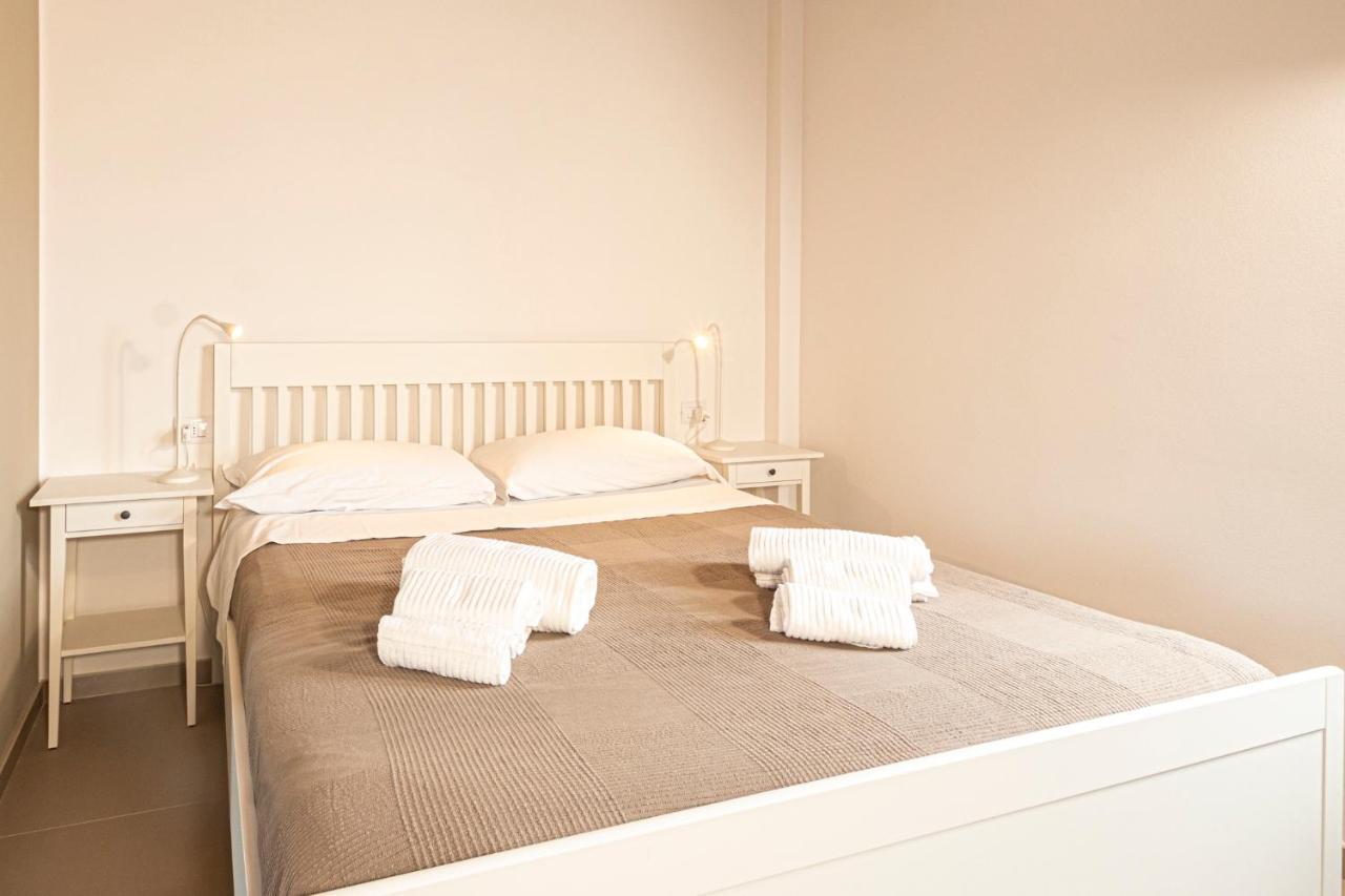 B&B Villa Costanza ลาโกนา ภายนอก รูปภาพ