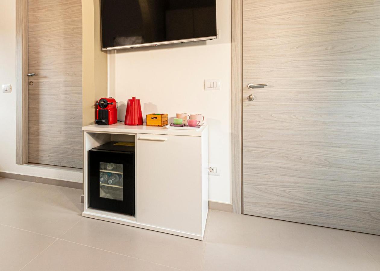 B&B Villa Costanza ลาโกนา ภายนอก รูปภาพ